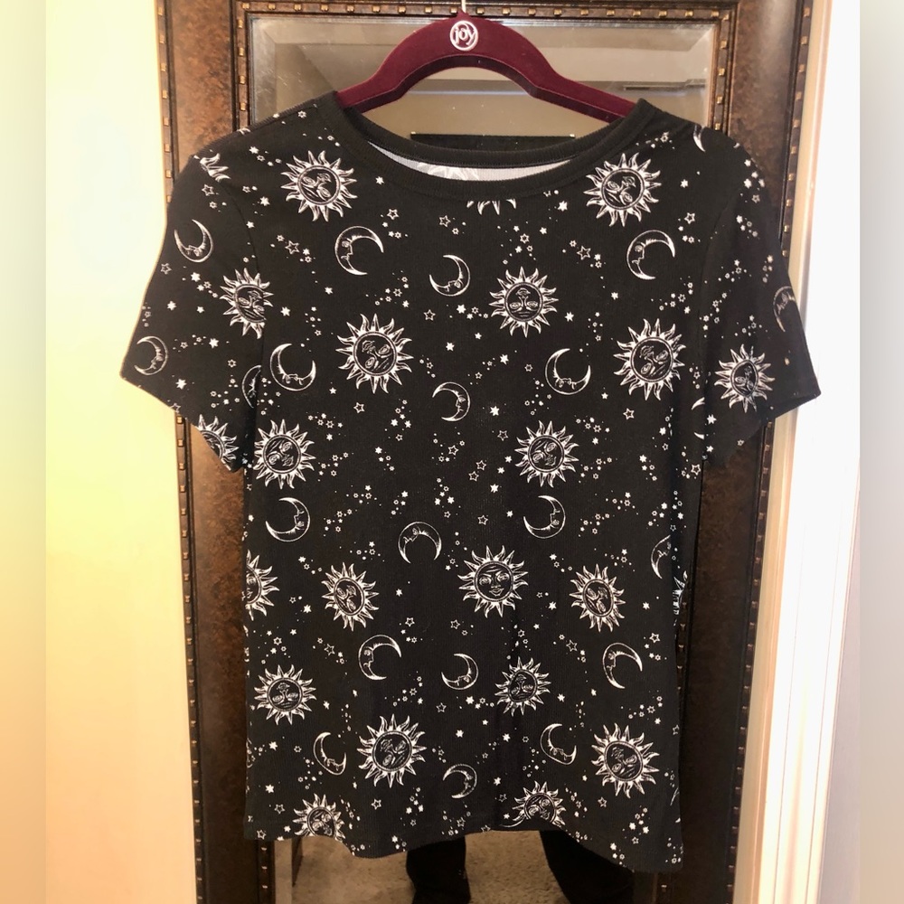 Size large Tshirt